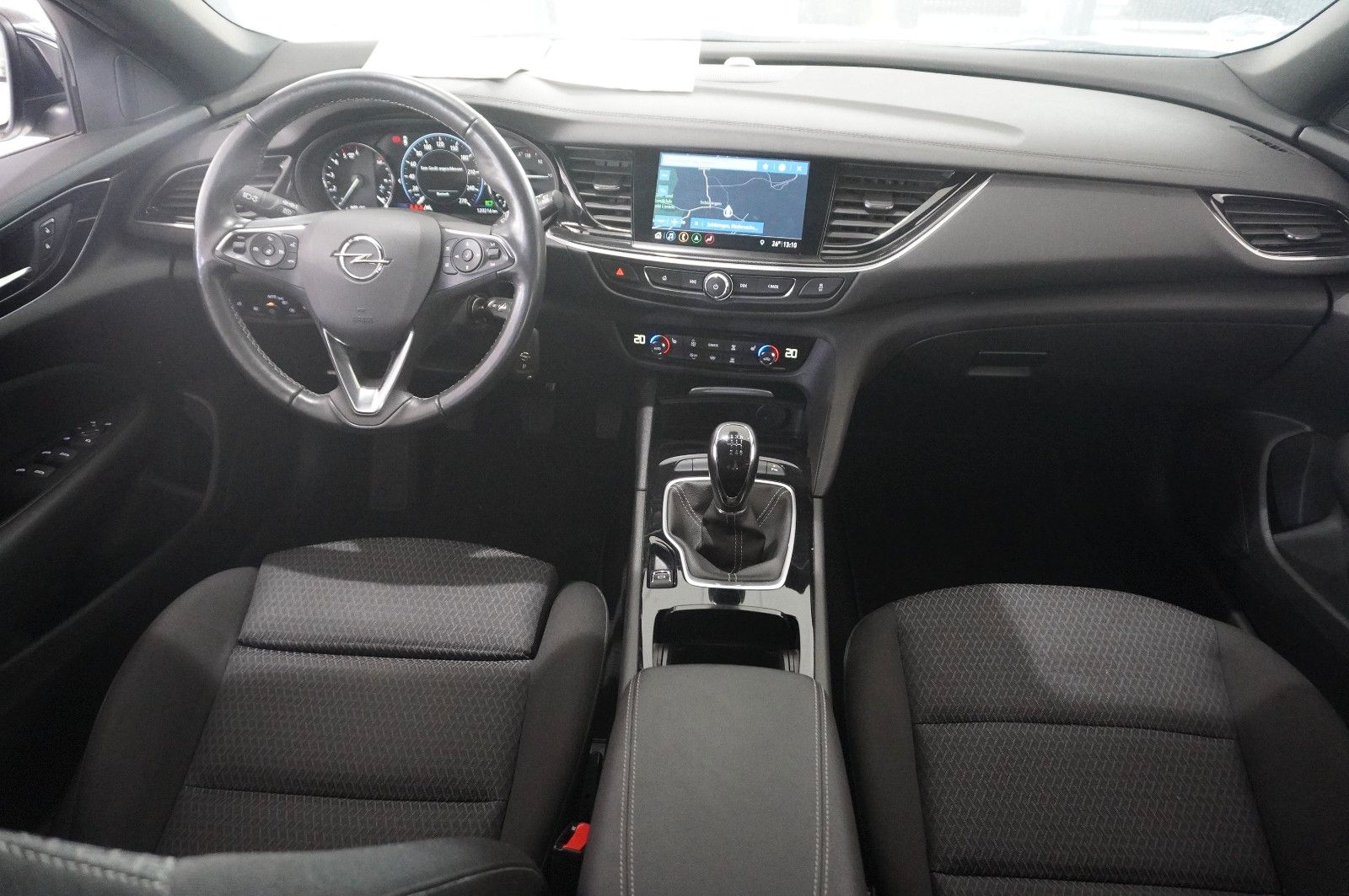 Fahrzeugabbildung Opel Insignia B ST 2.0D BUSINESS NAVI/LED/KAMERA/AHK