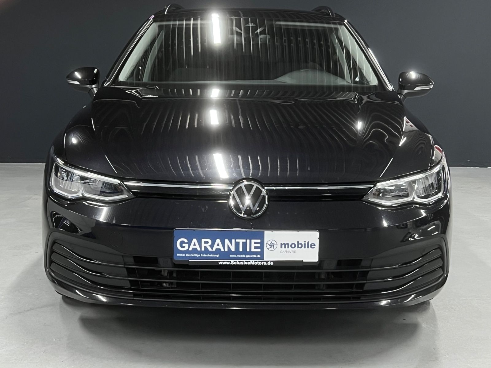Volkswagen Golf VIII 2.0TDI AHK ACC SHZ LHZ Virtual CarPlay imagem 2