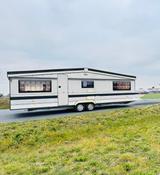 Hobby 750 UML Landhaus mit Vorzelt + Einrichtung - Hobby Landhaus