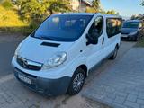 Opel Vivaro / Getriebe und TÜV neu 