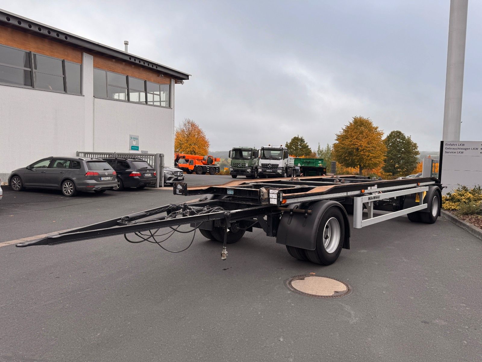 Fahrzeugabbildung Müller-Mitteltal RA-T 18,0 Containerfahrgestell