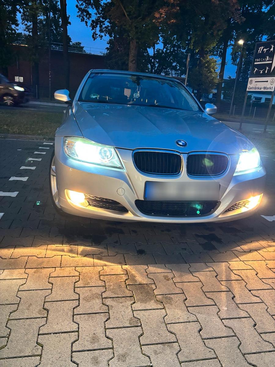 BMW 120 2009 — engine 177 HP (130kW)