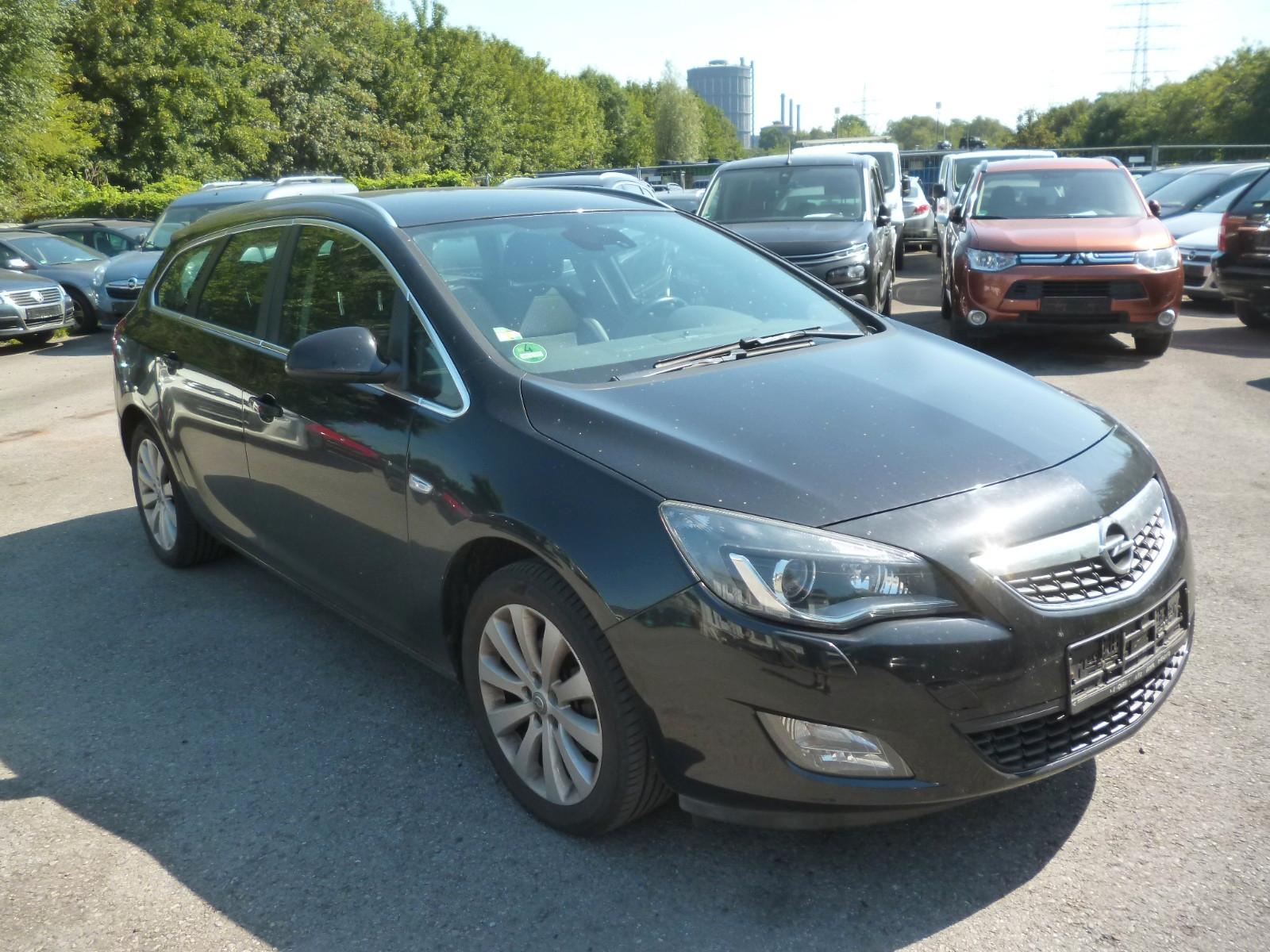 Opel Astra J Sports Tourer Innovation