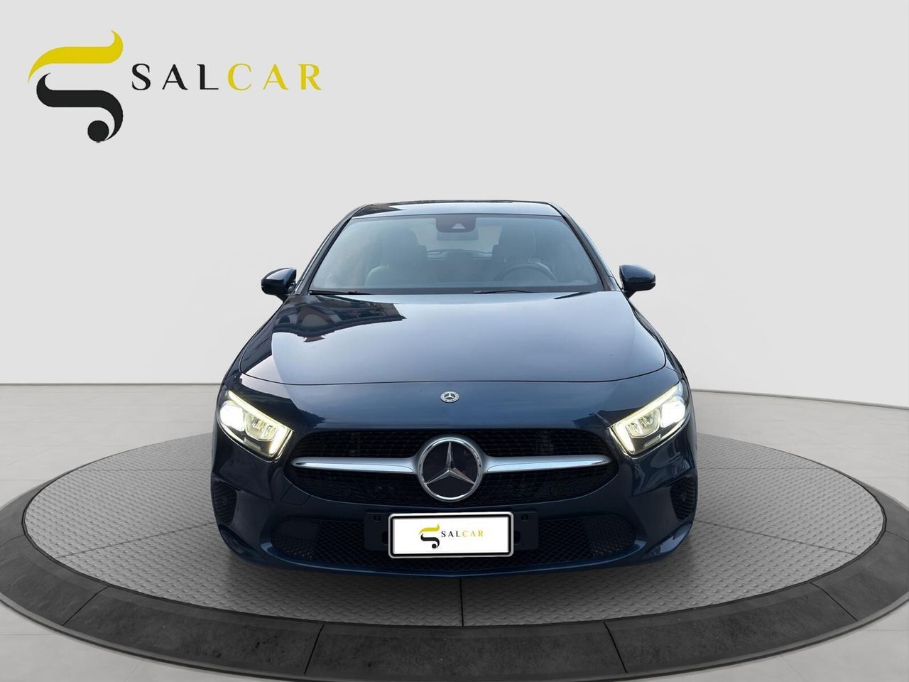Mercedes-Benz Mercedes-benz A 180 d 1.5 116cv Sport automatica imagem 2