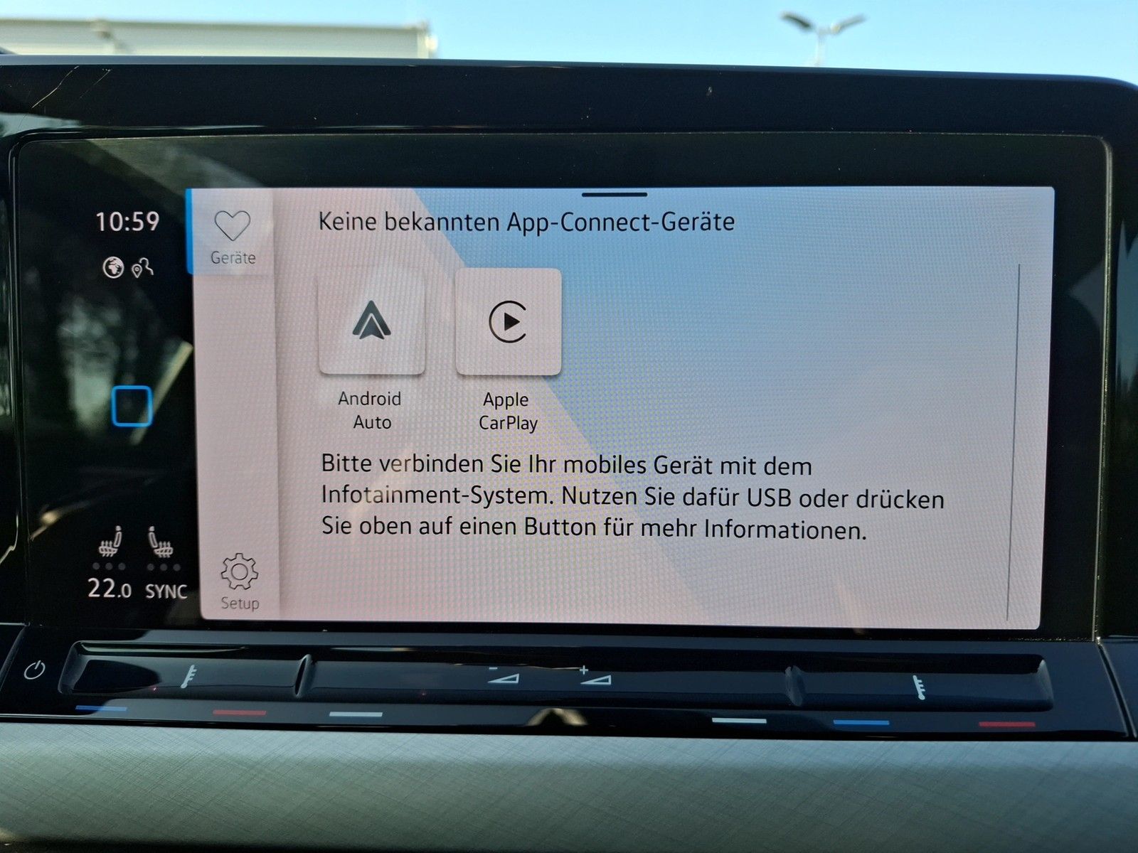 Fahrzeugabbildung Volkswagen Golf VIII Variant TDI Life DSG Standhzg LED Navi
