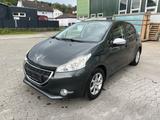 Peugeot 208 Style, TÜV Neu - Peugeot 208 Style mit Benzin-Antrieb