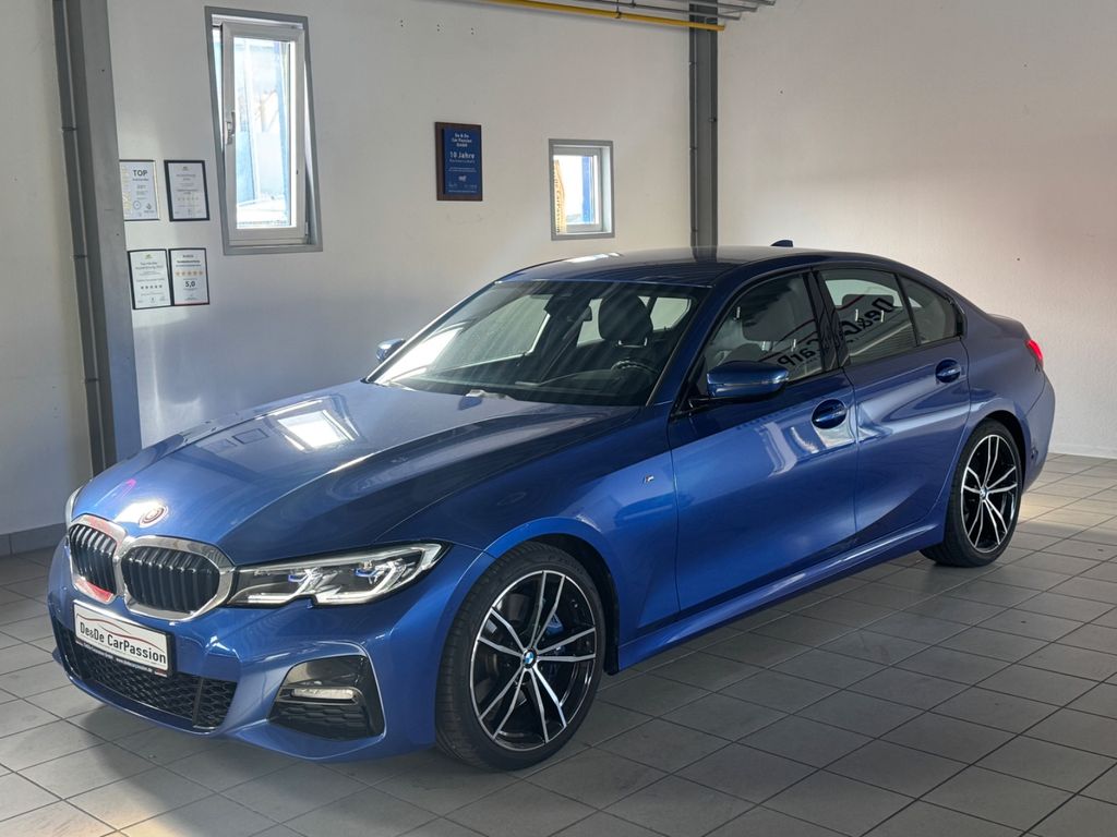 Image of BMW 330