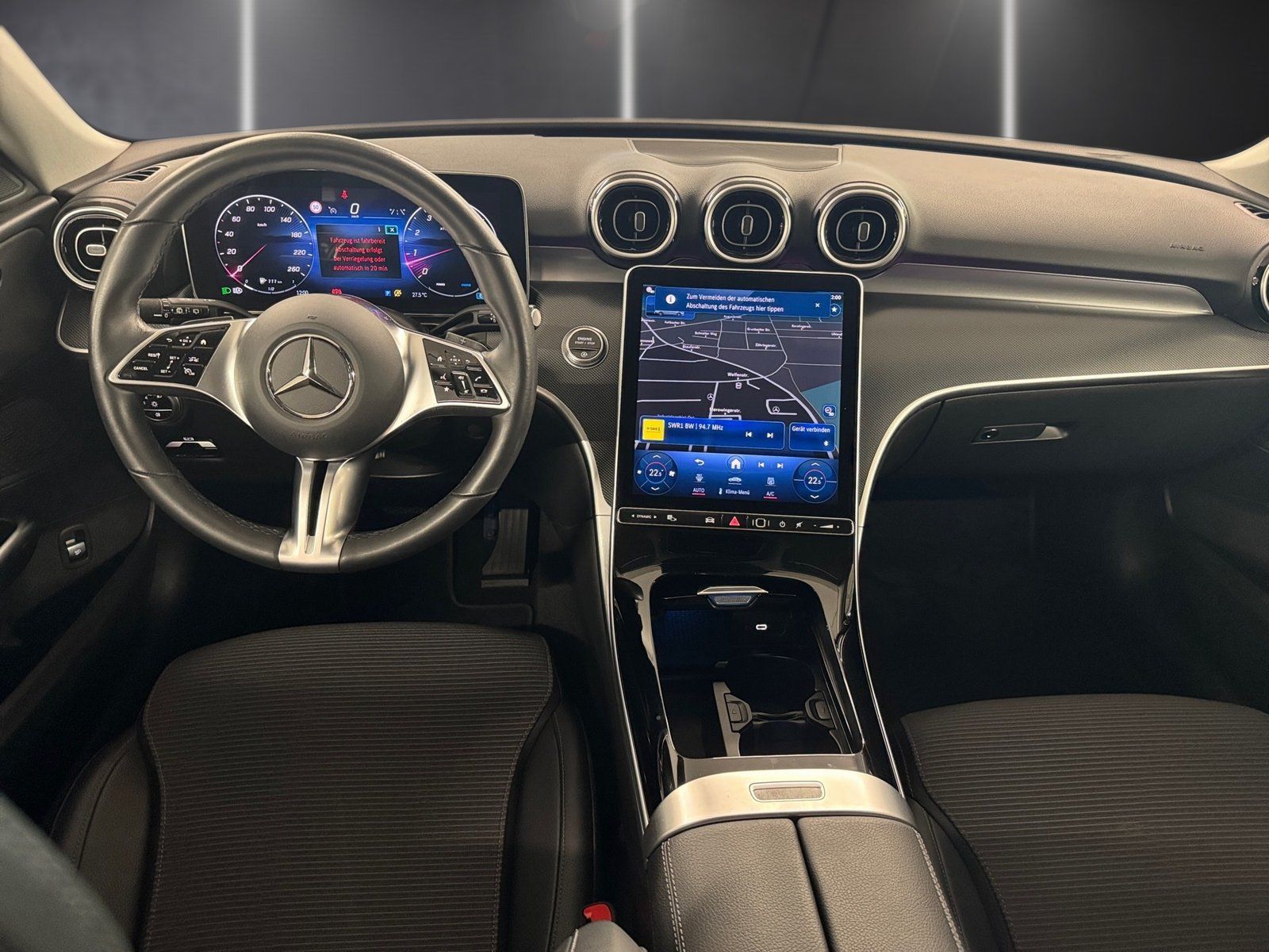 Fahrzeugabbildung Mercedes-Benz C 180 T Avantgarde*AHK*Kamera*LED*CarPlay*EasyPa