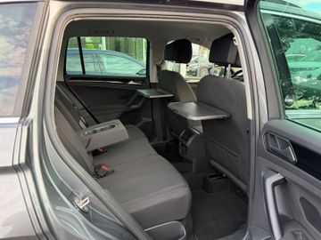 Volkswagen Tiguan - 12