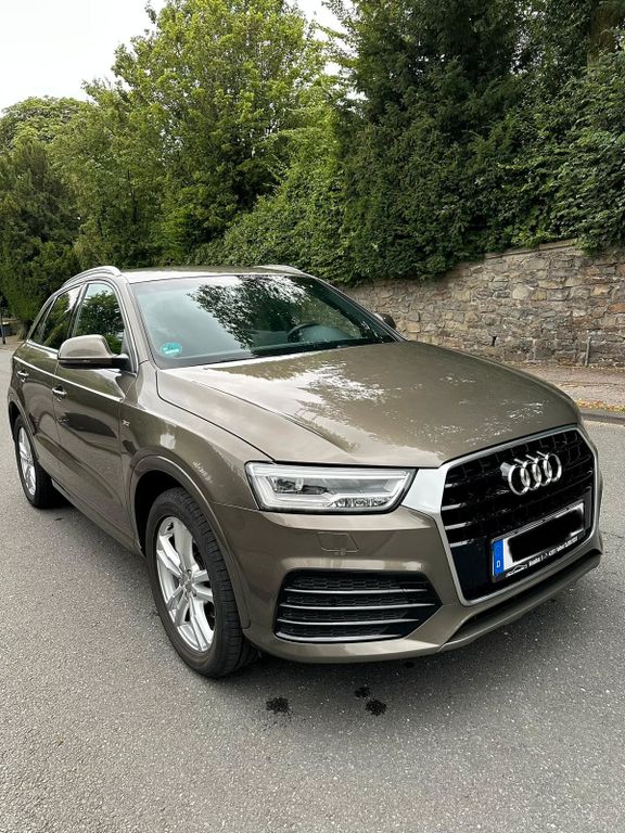 Image of Audi Q3