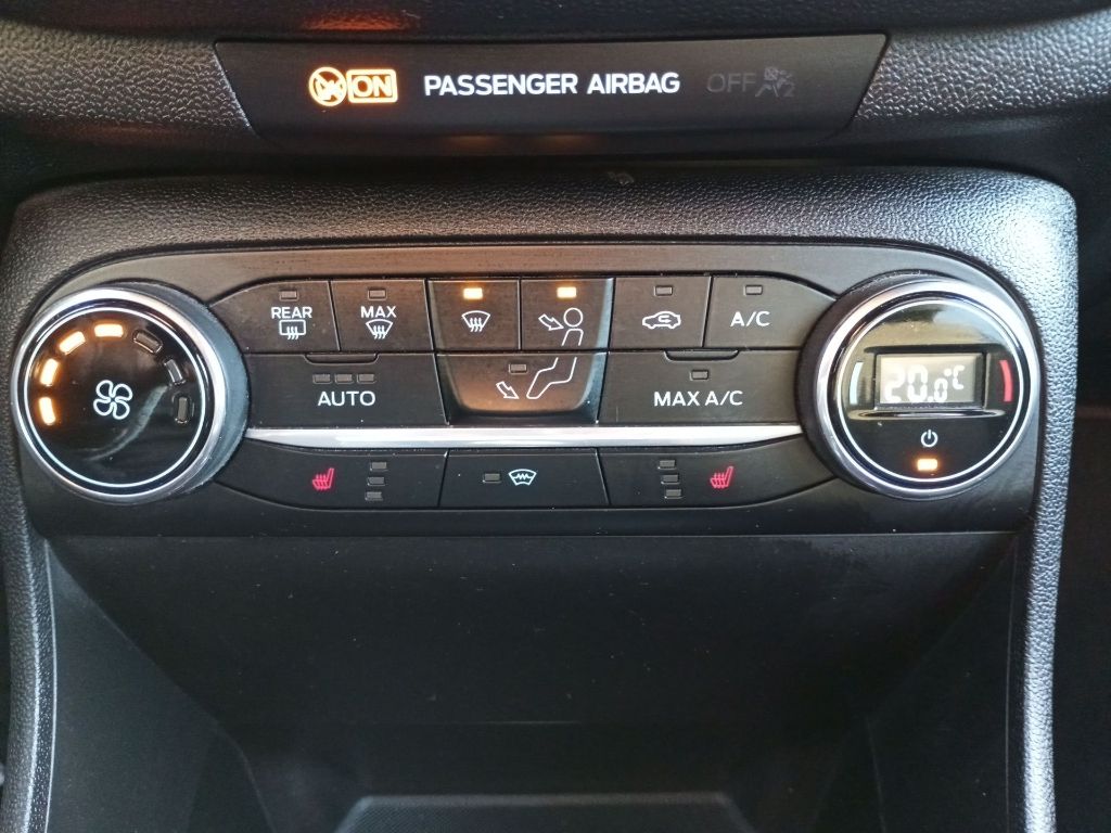 Fahrzeugabbildung Ford FIESTA 1.0 EcoBoost S&S ST-LINE