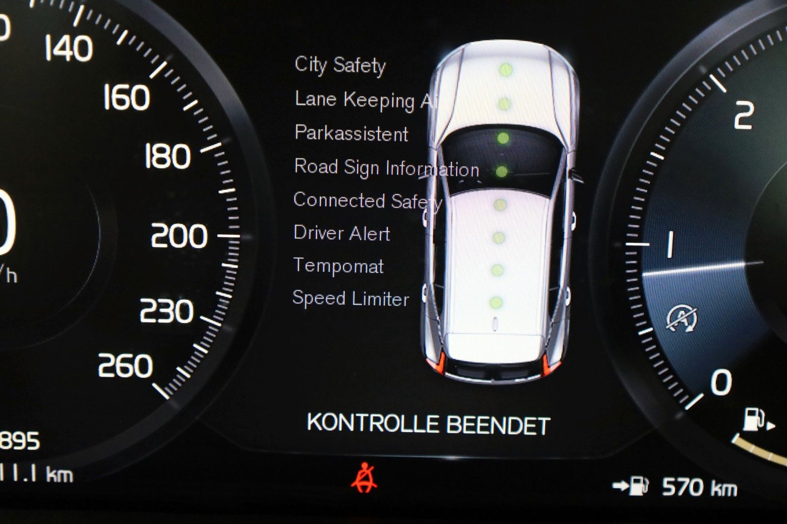 Fahrzeugabbildung Volvo XC40 Momentum Pro,T.Leder,Navi,LED,Kamera,