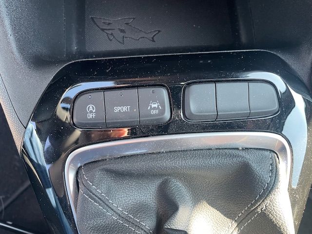 Fahrzeugabbildung Opel Corsa F GS 1.2 Turbo// Navi, KlimaAT, RFK, PDC,