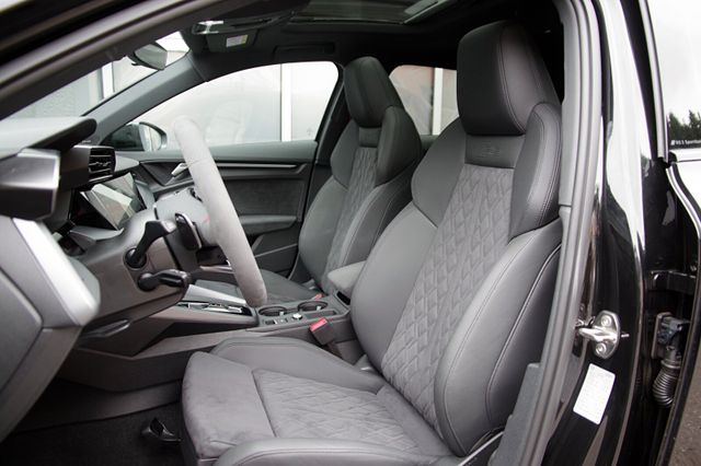Audi RS 3 Sportback*Sporta,Pano,Head-Up,SONOS,EXPORT*