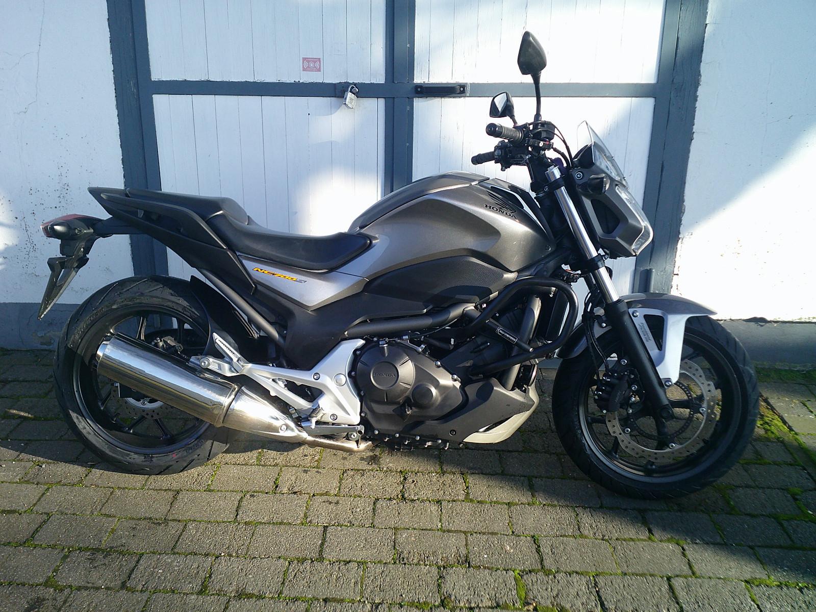 Honda NC 700 SA ABS *6 cm tiefer*Reifen+Service neu*