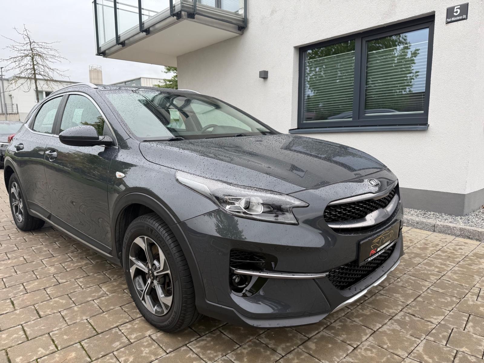 Kia XCeed Edition 7 LED CarPlay Spurhal. Absta. LRH