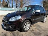 Suzuki SX4 Club 4X4 EURO 5 Navi Tempomat AHK - Suzuki SX4 Club mit Diesel-Antrieb
