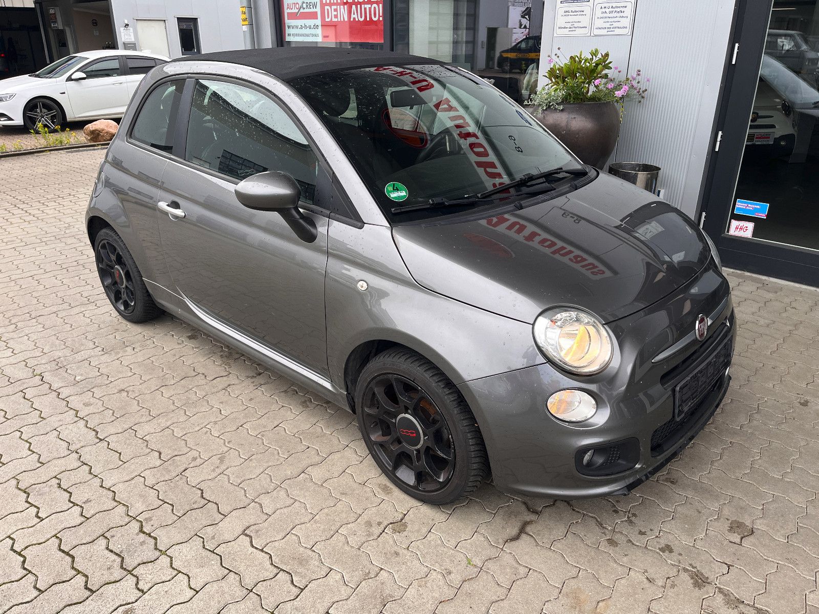 Fahrzeugabbildung Fiat 500 S Leichter Frontschaden