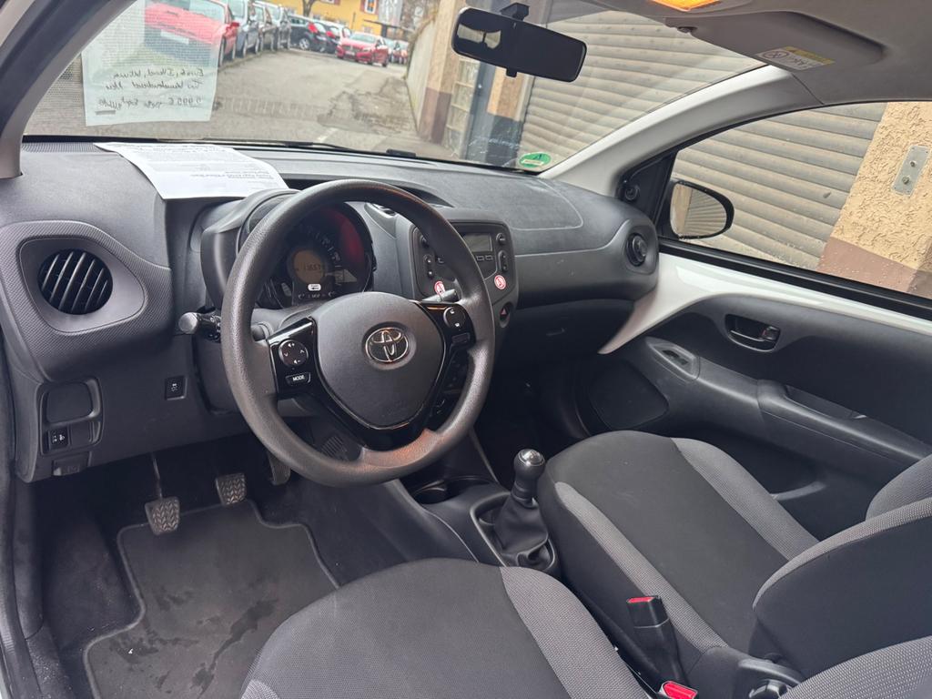Toyota Aygo (X)