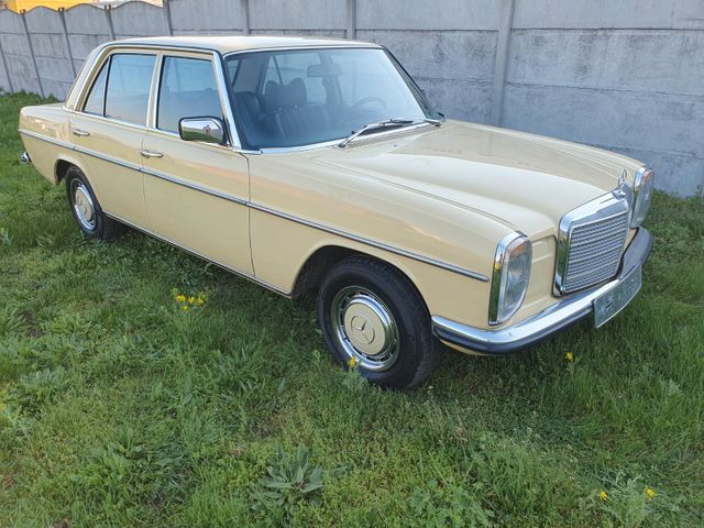 Mercedes-Benz Mercedes W115  W114 Benzin 230.4 Austausch 