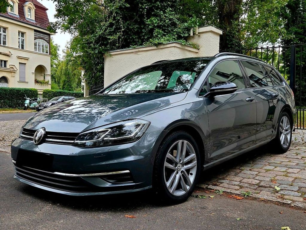 Image of Volkswagen Golf