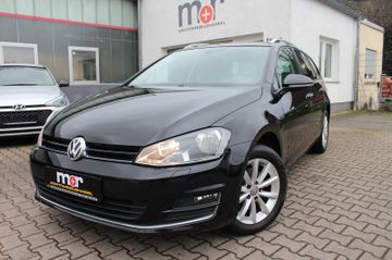Volkswagen Golf - 1