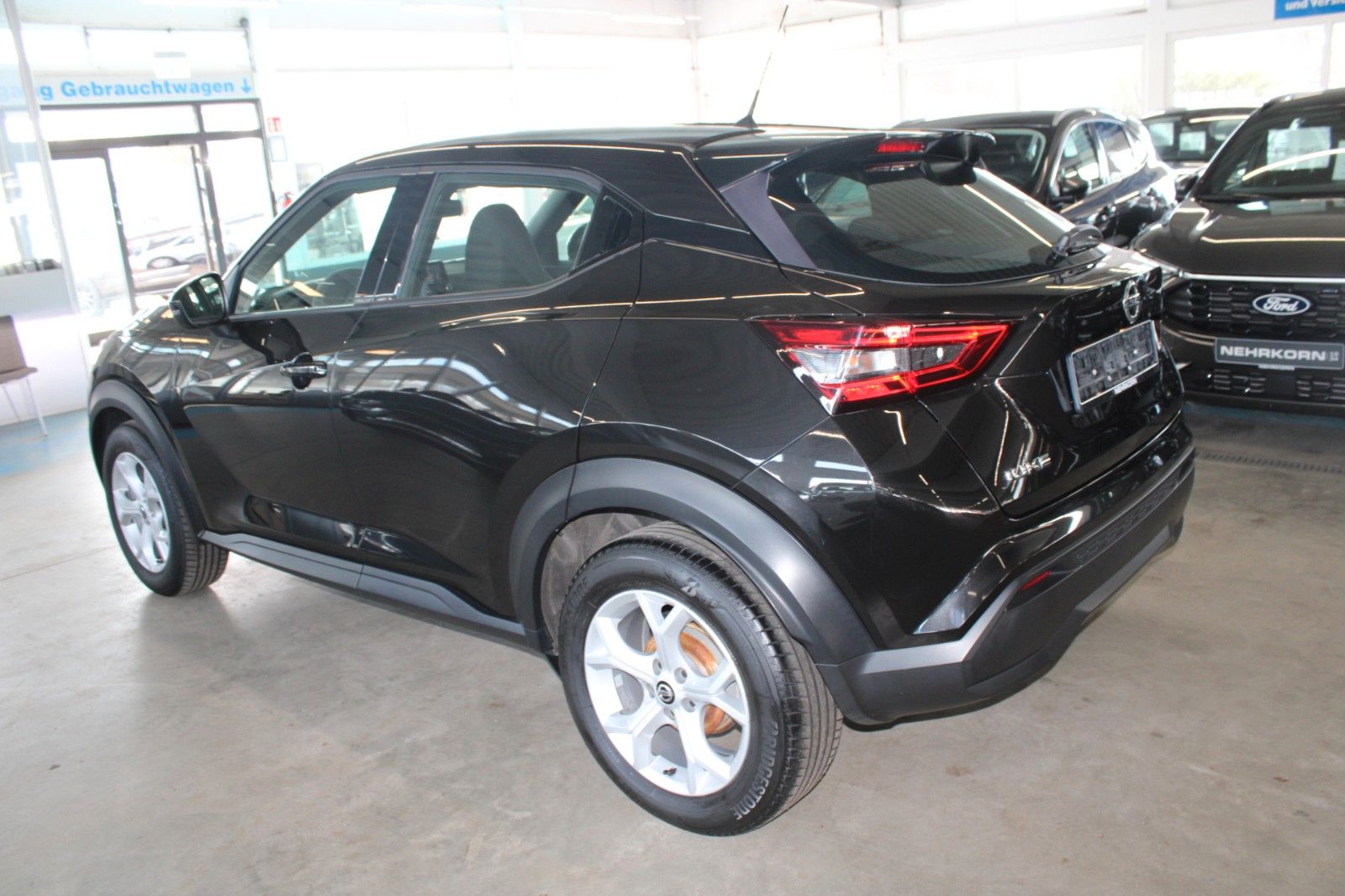 Fahrzeugabbildung Nissan JUKE ACENTA DAB NAVI LED Kamera SHZ aus 1.Hand