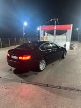 BMW 525D F10 2013 Top Zustand  - BMW 525 in Köln