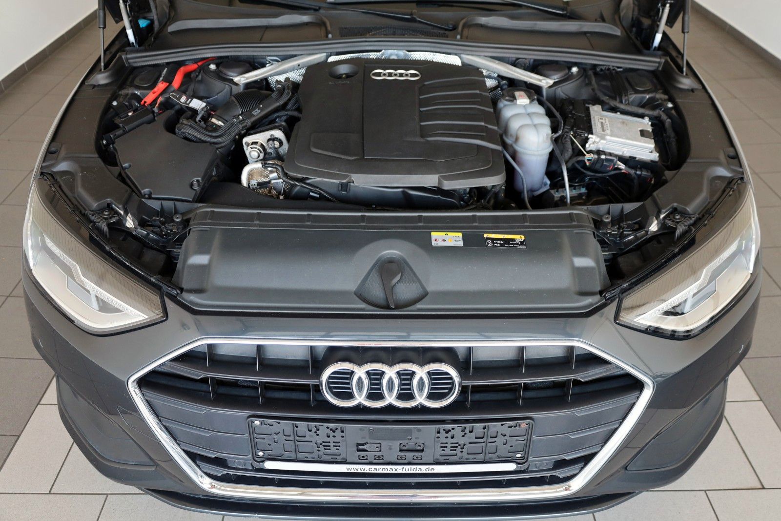 Fahrzeugabbildung Audi A4 Avant 35 TDI advanced Navi,LED,Panorama,SH,