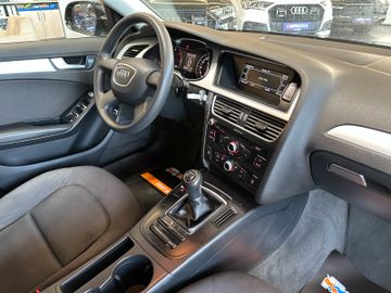 MYAUTOCENTER – Gebraucht- und Jahreswagen mit Werkstattservice in Pfaffenhofen Audi A4 Avant Attraction *BI-XENON*KLIMAAUTOM*ALLRAD*