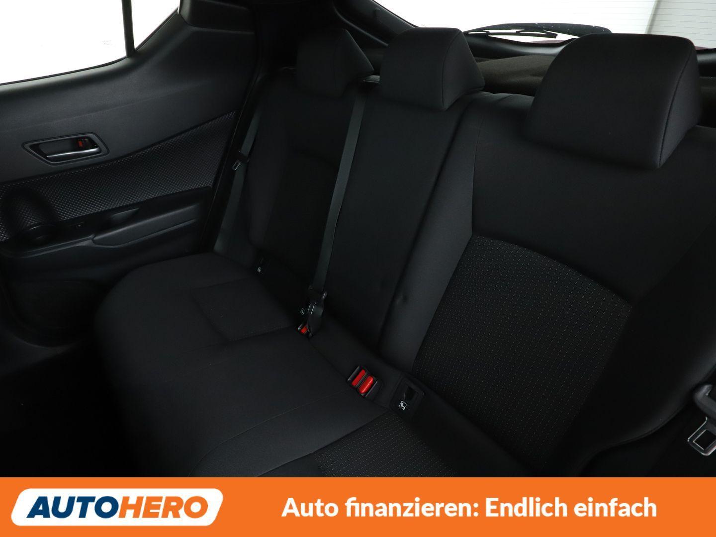 Toyota C-HR 1.8 Hybrid Team D Aut.*NAVI*ACC*CAM*PDC*SHZ