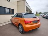 Audi A1 Sportback /Scheckheft/ TÜV NEU/ Top Zustand! - Audi A1 mit Diesel-Antrieb: Limousine