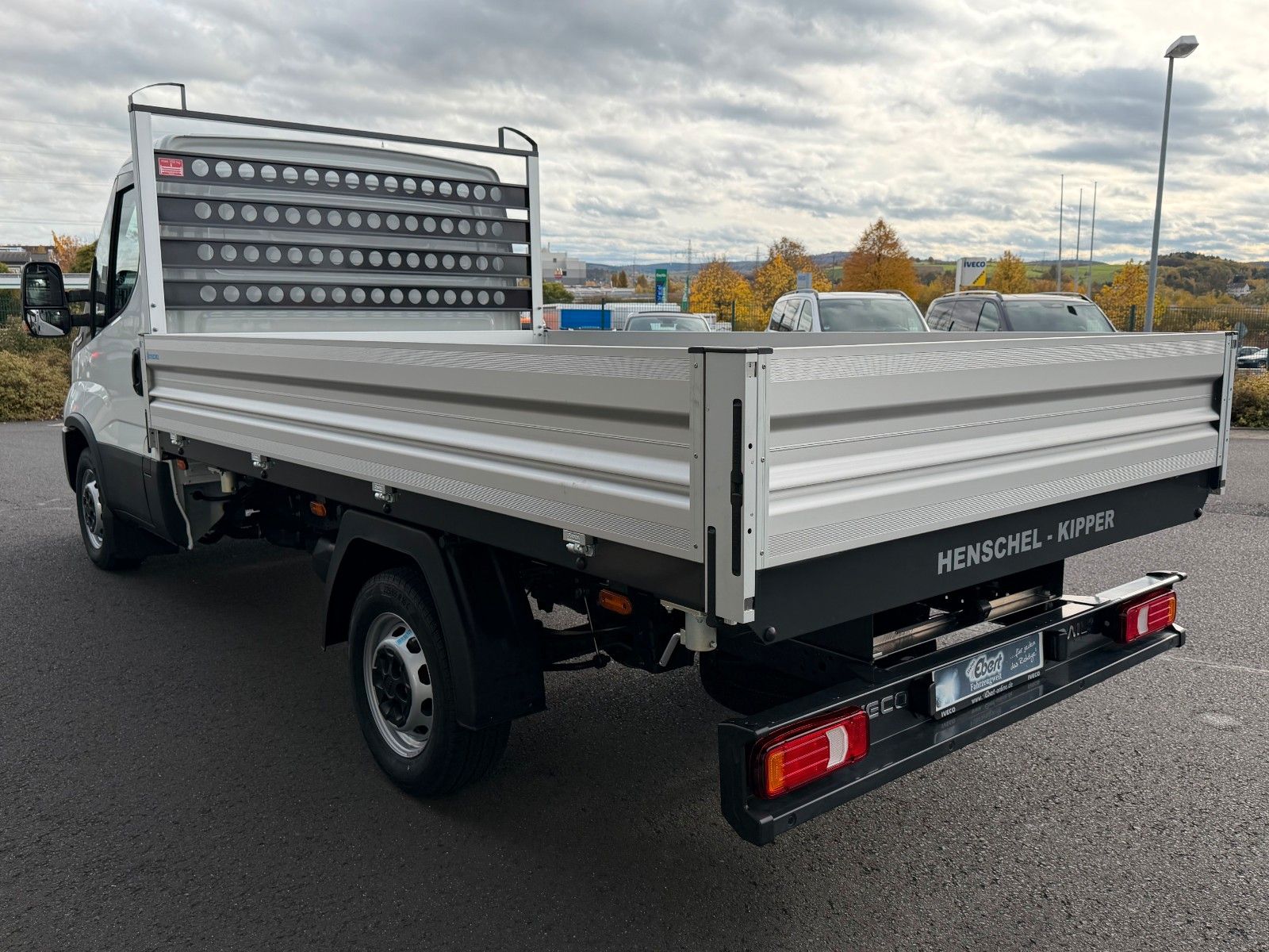 Fahrzeugabbildung Iveco Daily 35S14 A8*R3.450mm*Automatik*Kamera*2Sitze*