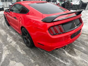 Ford Mustang - 5
