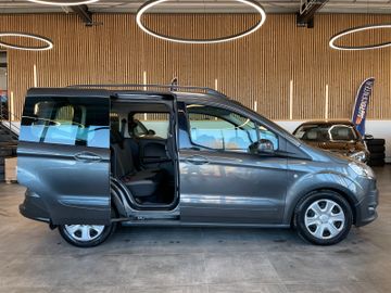 Ford Tourneo Courier Trend *TEMPOMAT*MFL*PDC*NAVI*