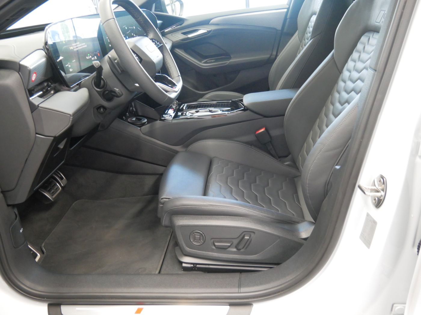 Audi A6 e-tron - Bild 17