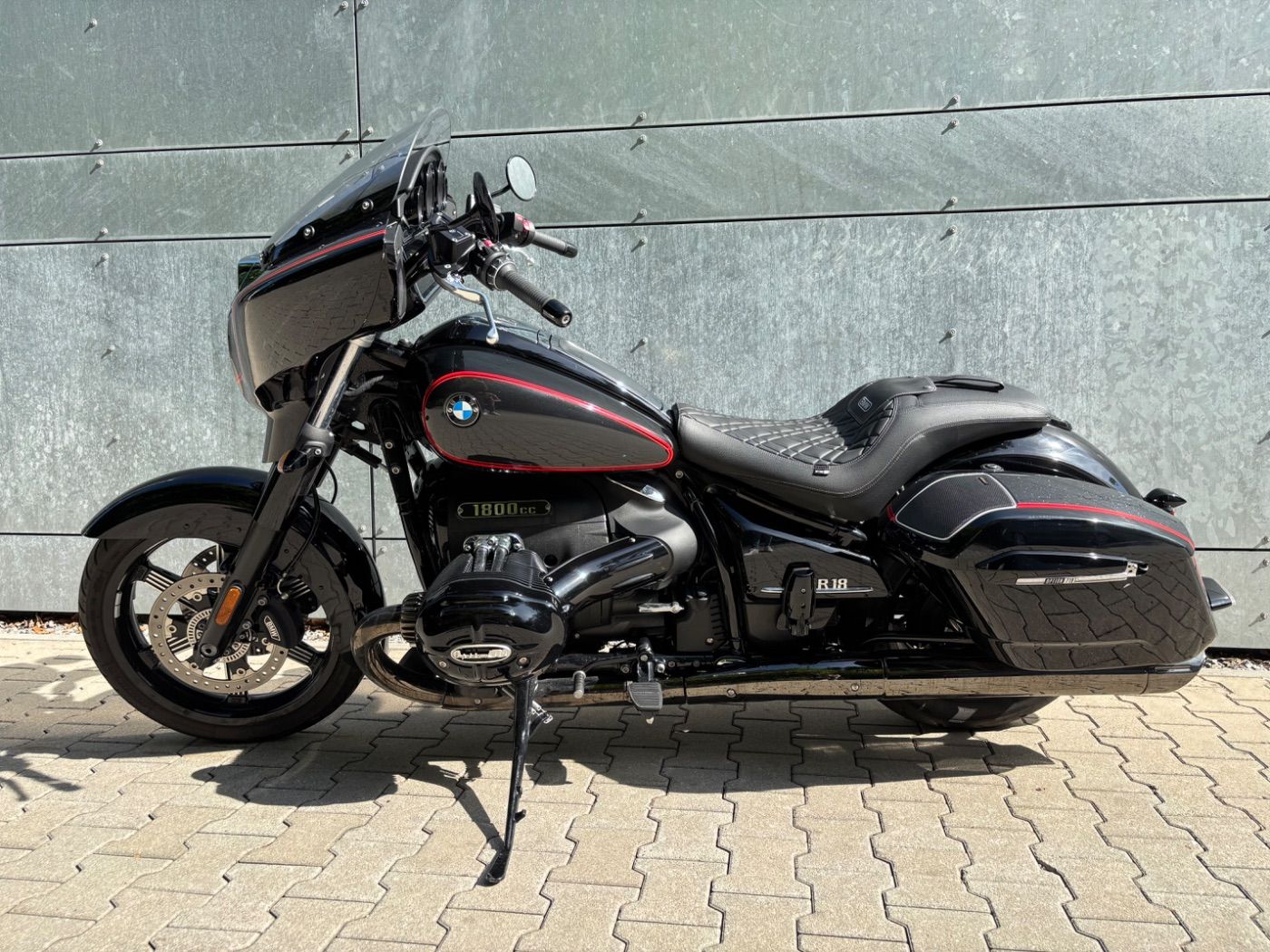 Fahrzeugabbildung BMW R 18 B Option 719
