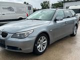 BMW 520 Baureihe 5 Touring 520d - BMW 520 aus 2007: Kombi, 520d