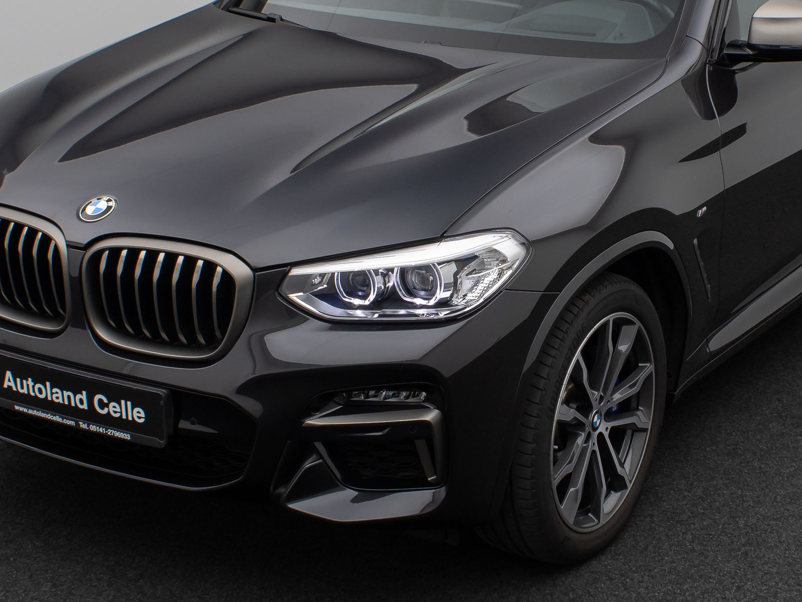Fahrzeugabbildung BMW X3 M40i Panorama HUD DAB HiFi Komfort Alarm 20"