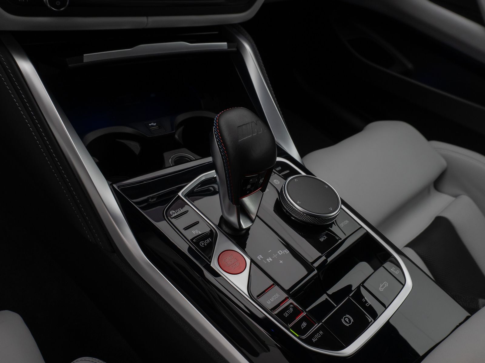 Fahrzeugabbildung BMW M4 Competition M xD Cabrio Kamera Laser HUD H/K