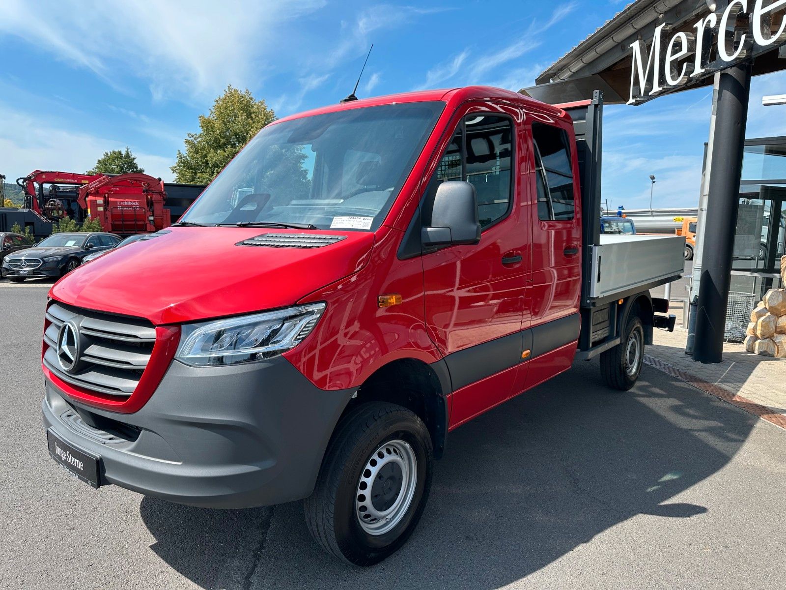 Fahrzeugabbildung Mercedes-Benz Sprinter 319 CDI 4x4 DoKa Klima AHK3,5to