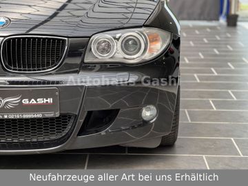 Fahrzeugabbildung BMW 118i Lim.*1.Hd*M-Paket*Xenon*Navi*SHZ*Leder*PDC*