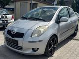 Toyota Yaris Travel - Toyota Yaris: Tr