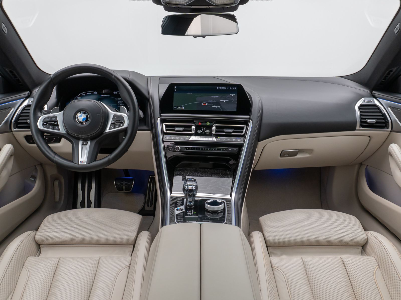 Fahrzeugabbildung BMW M850i xD GC Panorama 360° Laser HUD H/K SoftCl