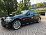 BMW Bmw 330i E90 LCI - BMW 330: 330i E90