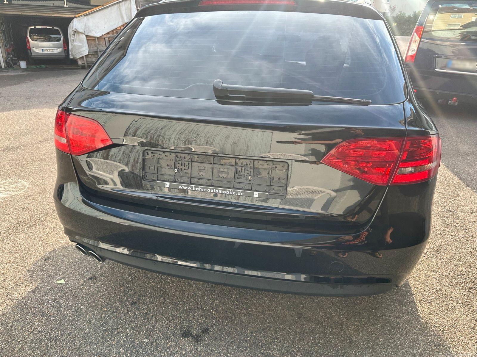 Audi A4 2015 — rear view