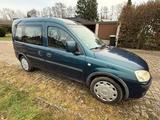 Opel Combo Tour 1.4 - bis zu 8 Sitzplätze möglich - Opel Combo: Tour