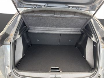 Peugeot 2008 Allure PT 130 EAT8 Carplay+PDC+LED+LM+SHZ