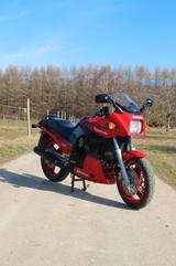 Kawasaki GPZ 900 R - KAWASAKI GPZ 900