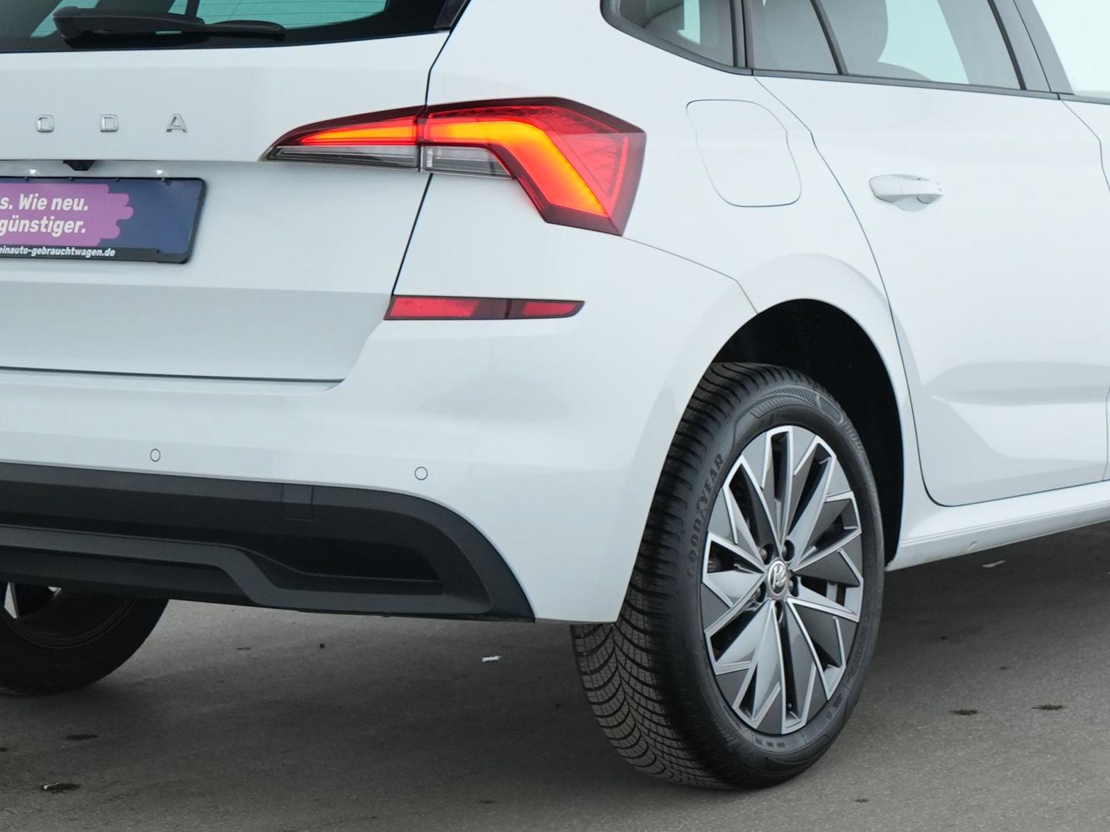 Skoda Kamiq Tour ACC|Kamera|LED|CarPlay|Navi|SHZ|PDC